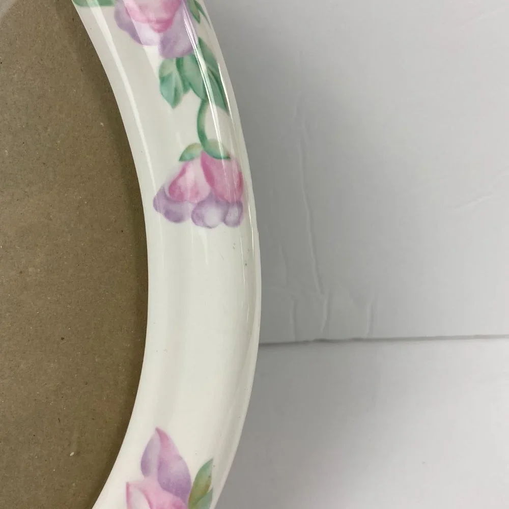 Vintage Ceramic Large Oval Frame 10.5